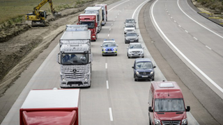 Illustration for article titled Autonomous Trucks Are Something We Can All Get Behind